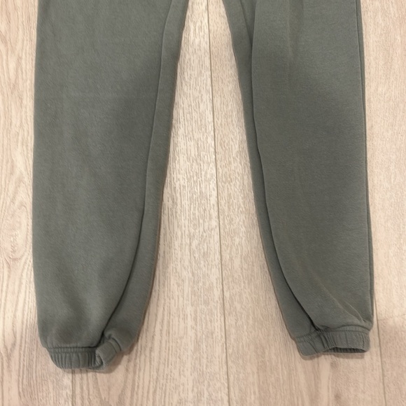 Khaki green joggers set - Picture 8 of 16